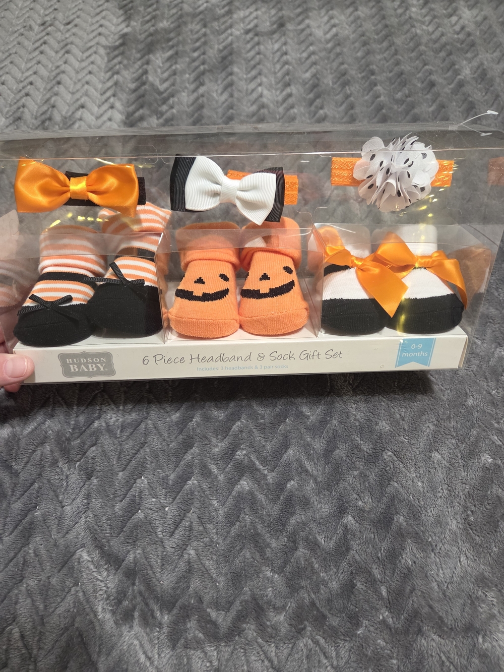 Hudson Baby Halloween Orange & Black Baby Headband and Sock Gift Set